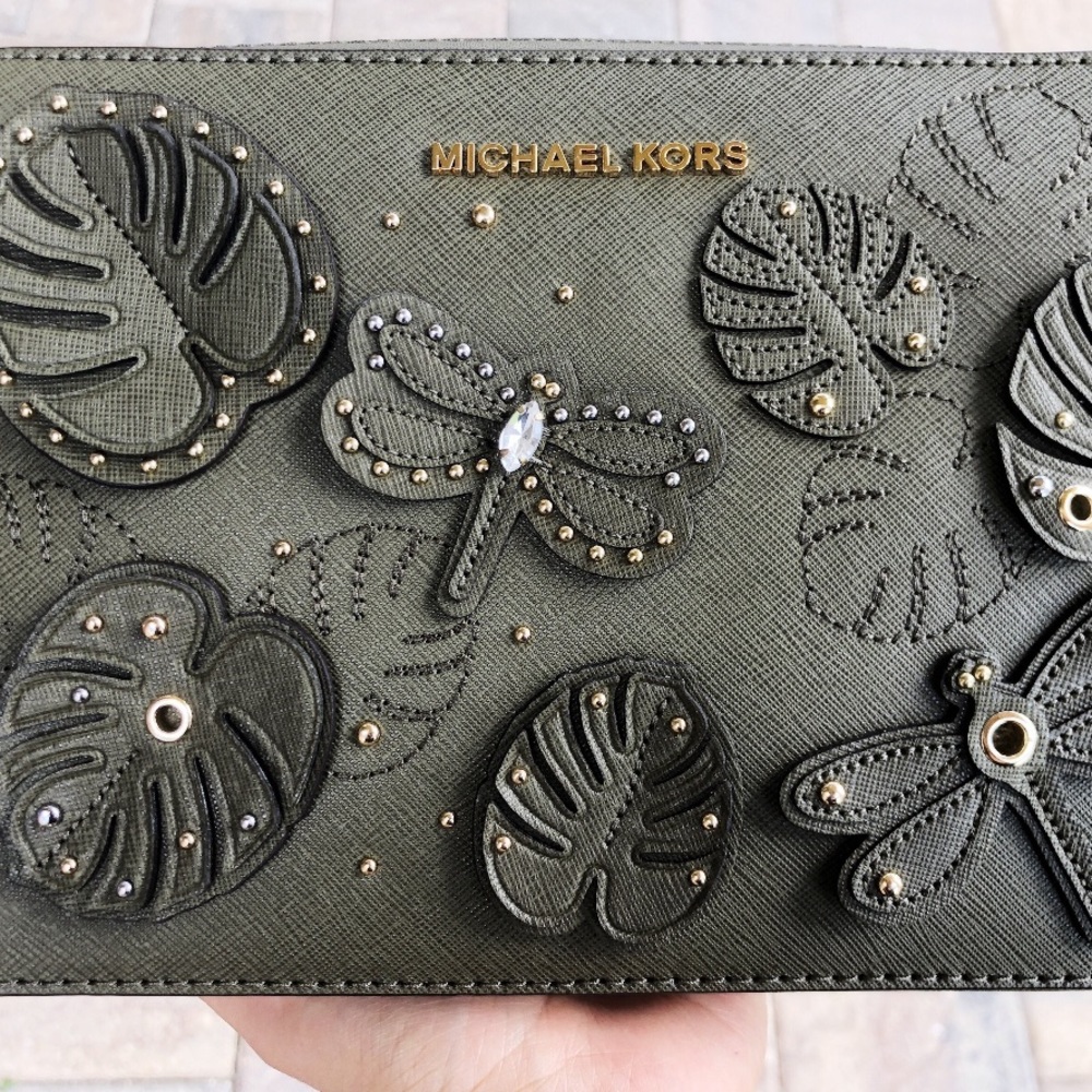 Michael Kors Large crossbody Bag - Picture 4 of 4